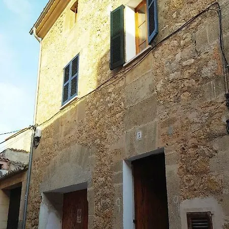 Casa Nuria بويينسا