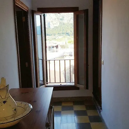 Casa Nuria بويينسا