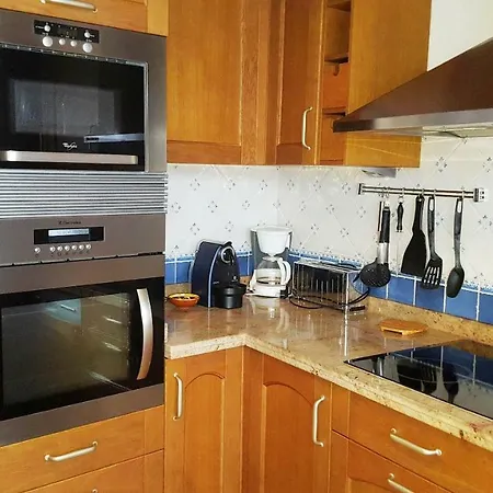 Casa Nuria بيت للعطل بويينسا